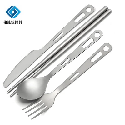 Titanium tabsware Teeb